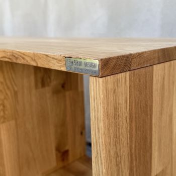 Półka RTV TOLEDO BOX dębowa z otwartymi półkami i metalową podstawą nowoczesna forma loft