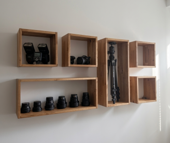 Zestaw półek loftowych z litego dębu CUBE montowanych na ścianie