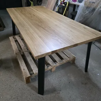 duży stół jadalniany loft dąb naturalny do nowoczesnego wnętrza