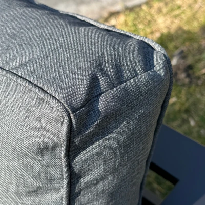 Wysokiej jakości tkaniny do poduch odporne na UV i wodę w wielu wariantach kolorystycznych, imitacja lnu lub imitacja bawełny